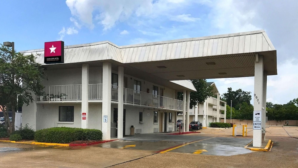 Magnuson Hotel Baton Rouge East - photo 32