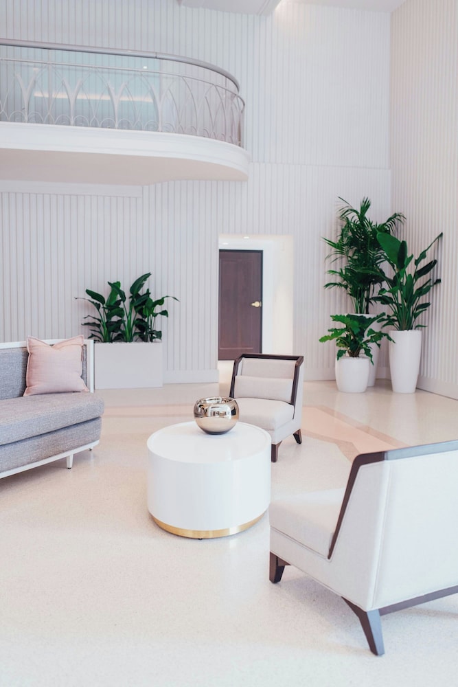 Cadillac Hotel & Beach Club Autograph Collection - photo 3