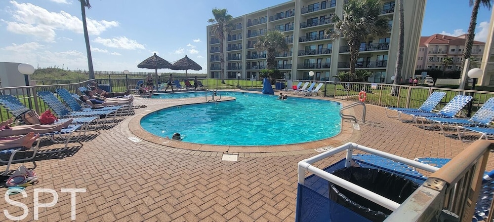 Saida Towers Iii 3101 3 Bedroom Condo by RedAwning - photo 51