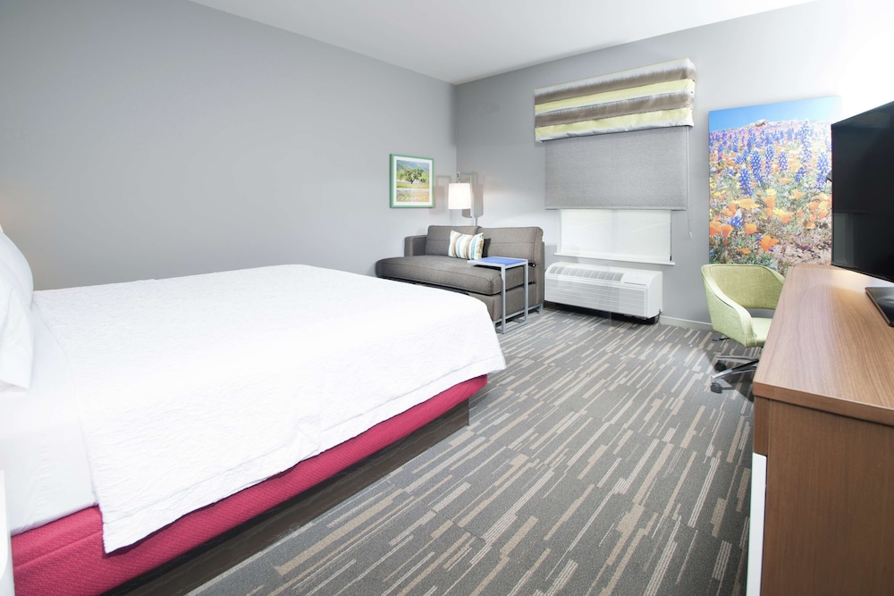 Hampton Inn Arvin Tejon Ranch - photo 15