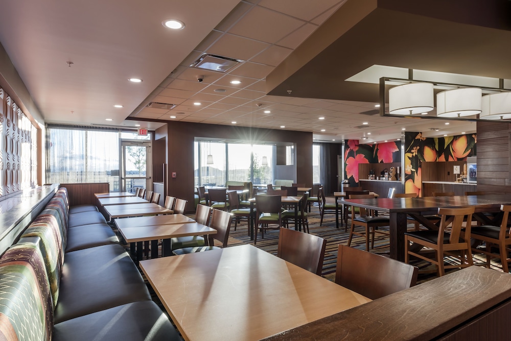 Fairfield Inn and Suites by Marriott Moses Lake - photo 33