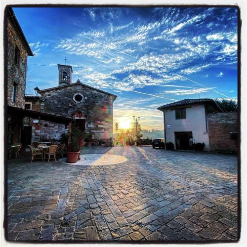 La Fattoria Montalcinello - carbon neutral hotel in Chiusdino