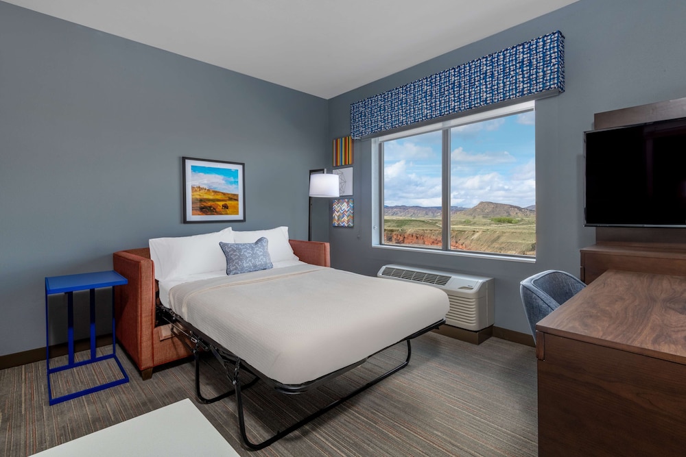 Hampton Inn & Suites Cody - photo 16