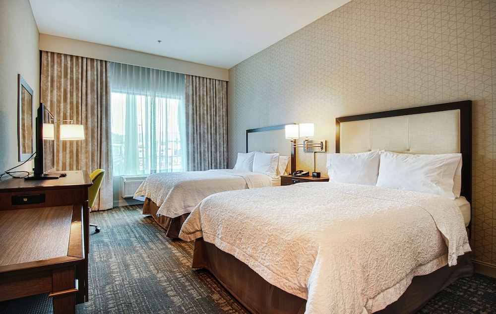 Hampton Inn & Suites Mission Viejo - photo 8