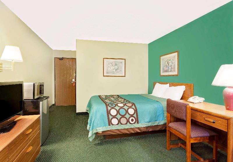 Spark by Hilton Carlisle South - photo 13