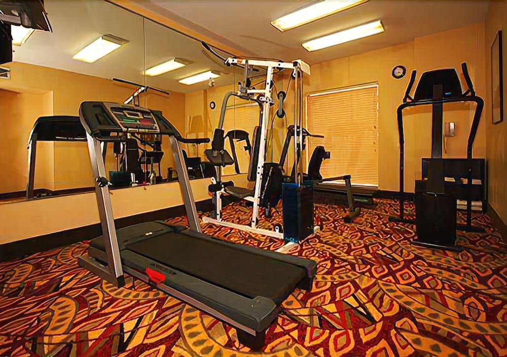 Candlewood Suites Houston NE Stafford by IHG - photo 12