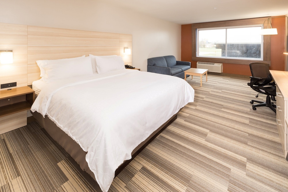 Holiday Inn Express & Suites Auburn - photo 8