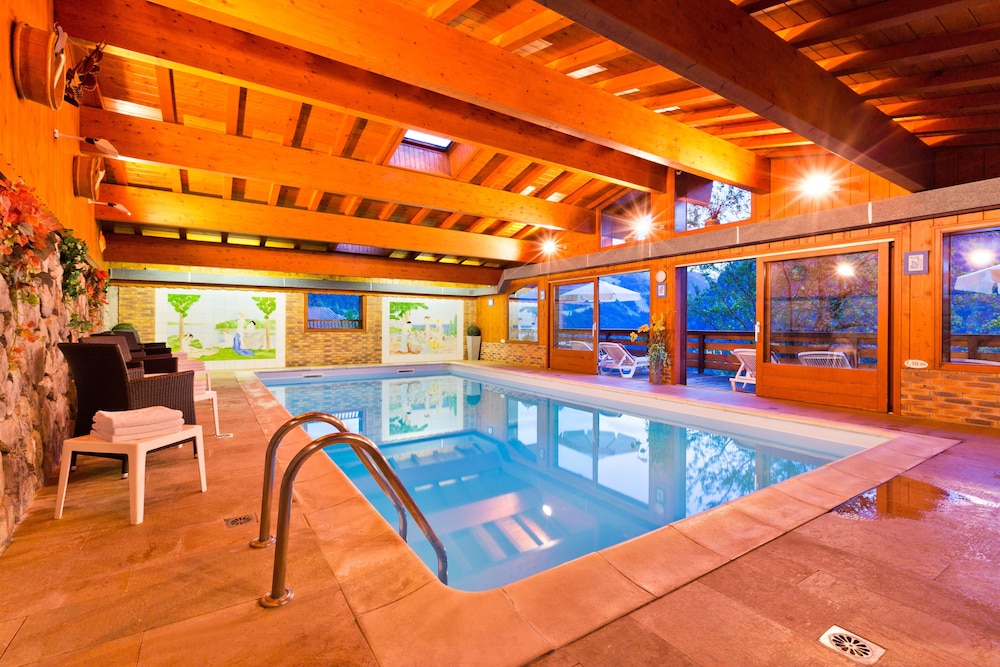 Hôtel les Triolets in Chatel, France