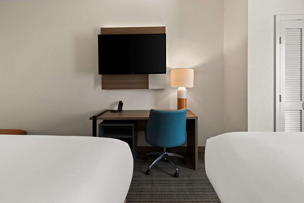 Comfort Suites Granbury - photo 26