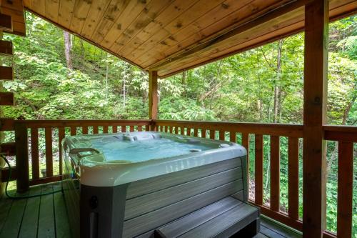 Timber Tails By Avada Properties - last minute hotel in Sevierville