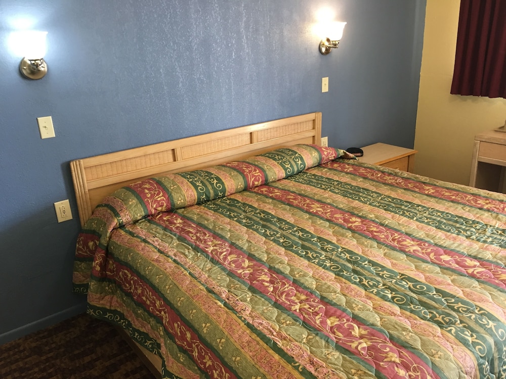 Blarney Inn - photo 15
