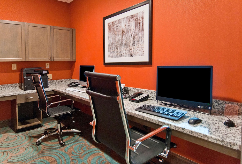 Hampton Inn & Suites Pensacola I 10 Pine Forest Road - photo 40
