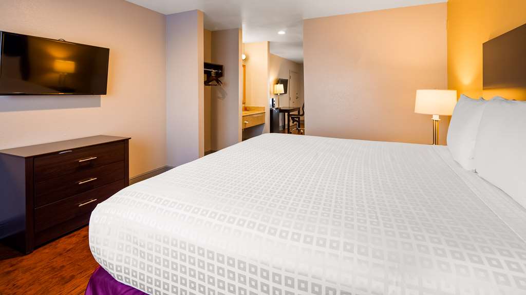 SureStay Plus Hotel by Best Western Hammond - photo 14