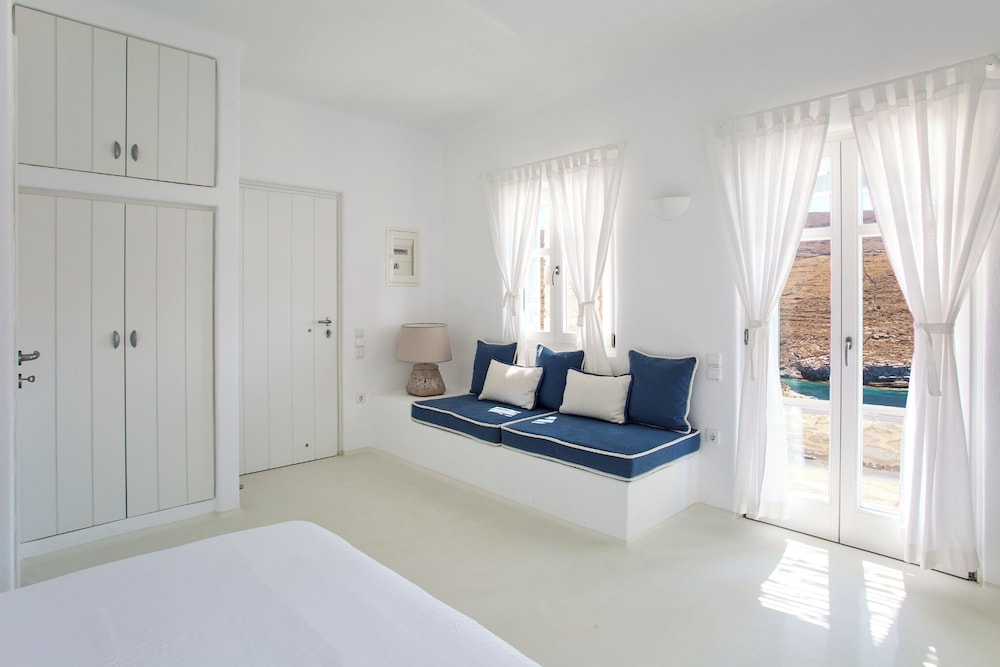Mv Kythnos — Kythnos — photo 2
