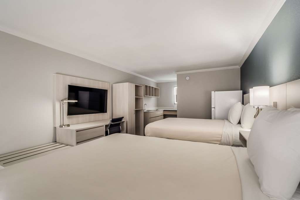 Clarion Inn & Suites Florence Darlington - photo 15