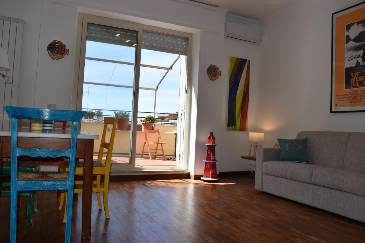 LightHouse Surfandwindsurferhouse — 4-Star Luxury Hotel in Anzio, Italy