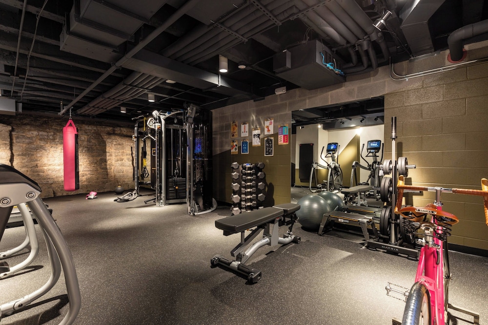 Moxy Nashville Downtown - photo 23