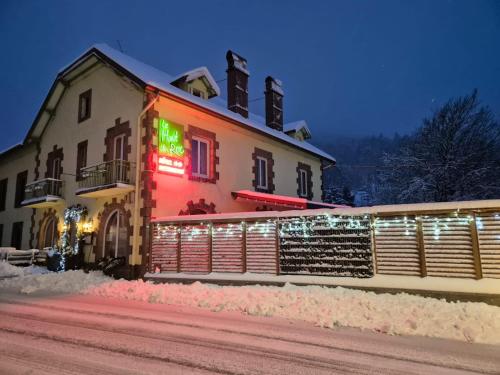 Hotel Restaurant Du Haut Du Roc in Apt, France
