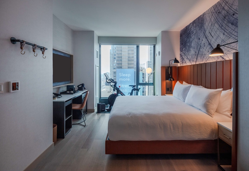 Tempo by Hilton New York Times Square - photo 11