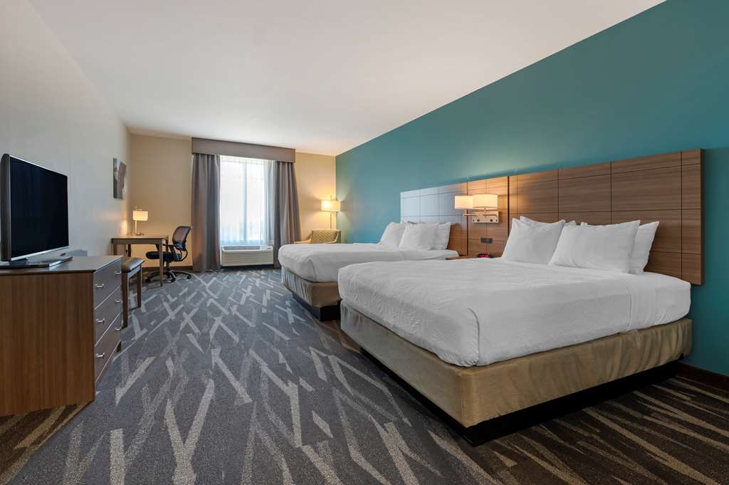 Best Western Plus Centralia Hotel & Suites - photo 5