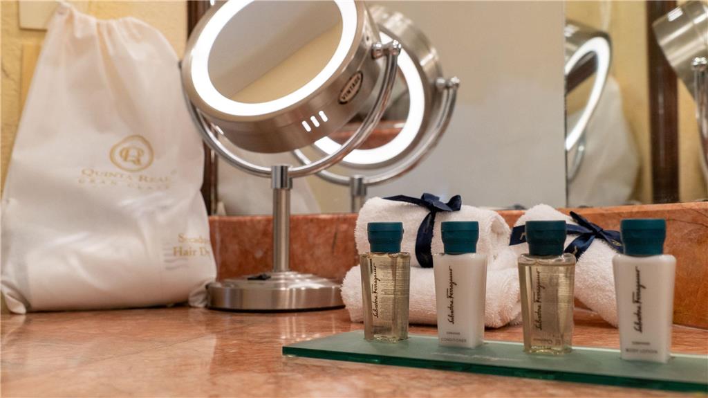 Bathroom amenities