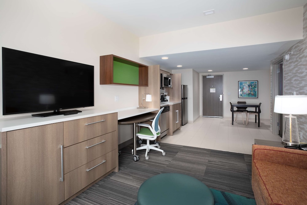 Home2 Suites by Hilton Omaha UN Medical Ctr Area - photo 27