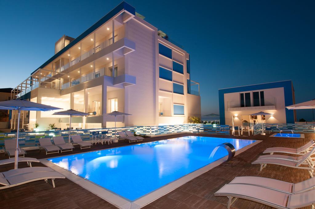 Lungomare Relax Residence — 4-Star Luxury Hotel in Misano Adriatico, Italy