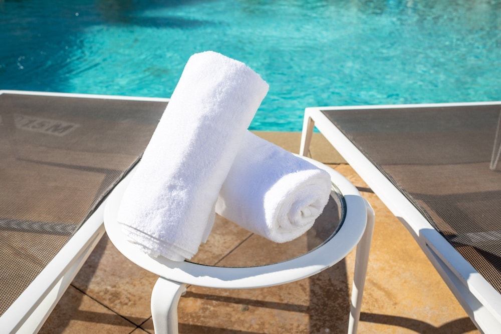 Crowne Plaza Charleston Airport Conv Ctr by IHG - photo 13
