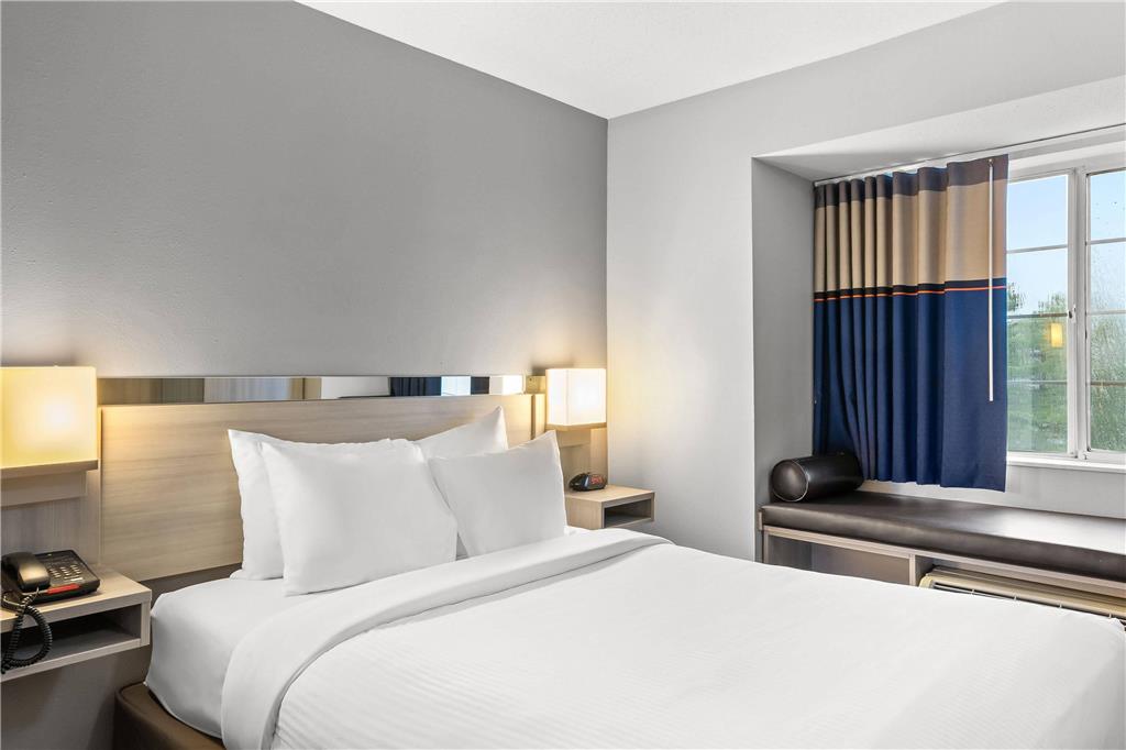 Quality Inn & Suites Nashville Bellevue - photo 27