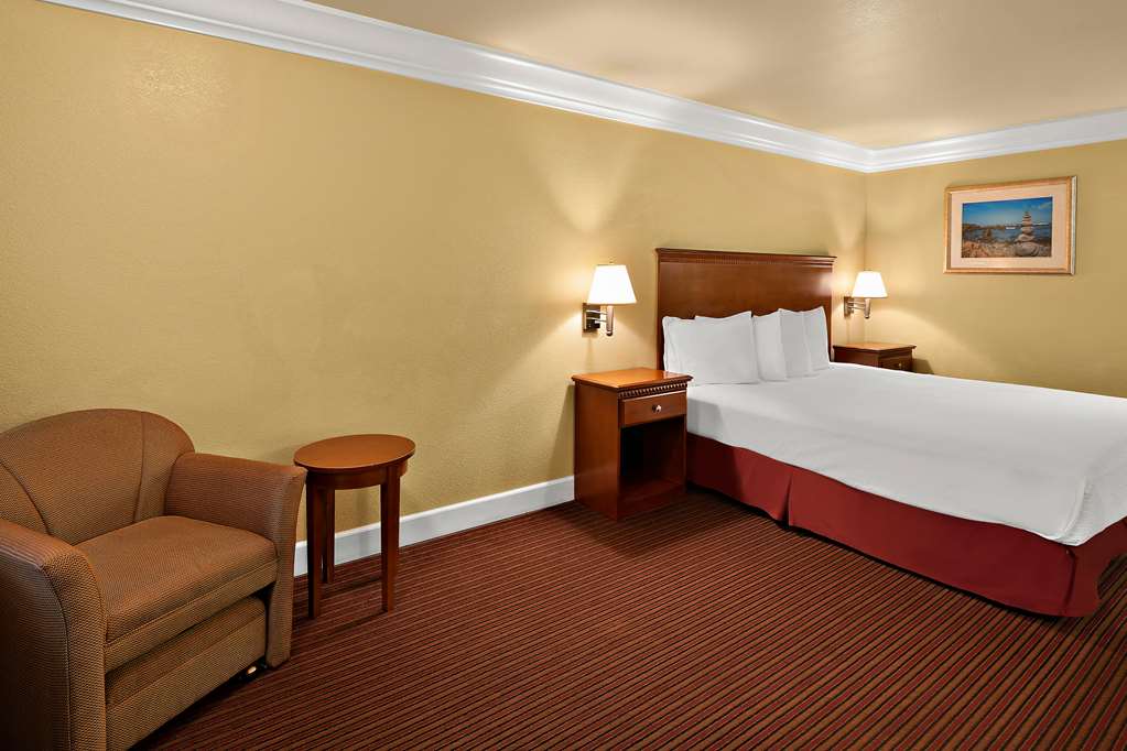 Best Western Willits Inn - photo 13
