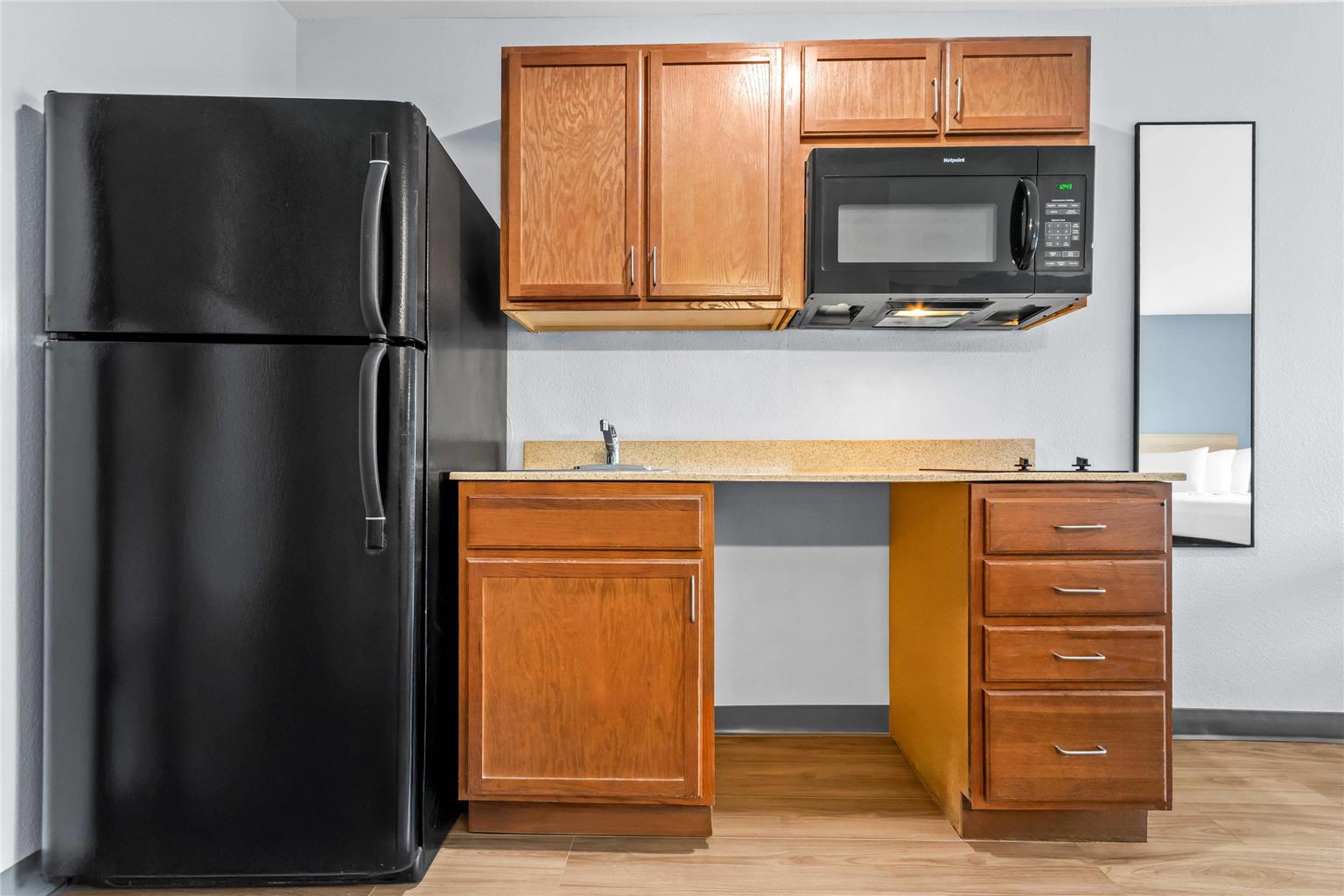Suburban Studios Clarksville Louisville North - photo 40