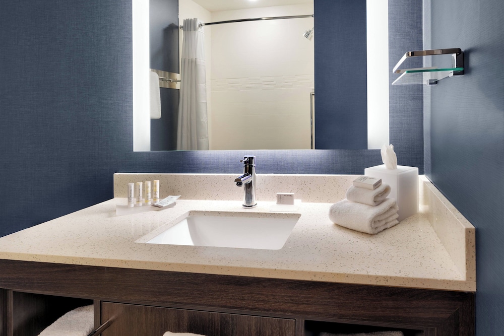 Residence Inn by Marriott Brunswick - photo 20