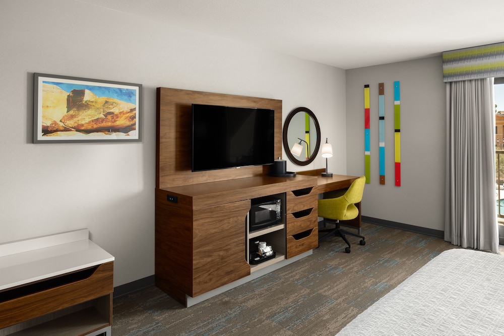 Hampton Inn by Hilton Carefree - photo 13