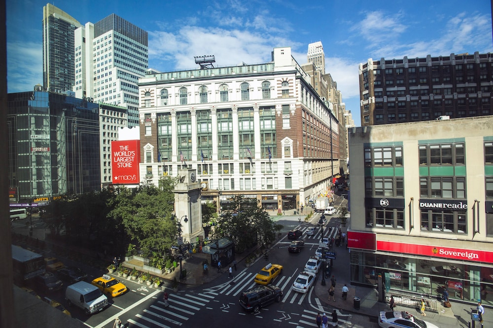 Courtyard by Marriott New York Manhattan Herald Square - photo 30