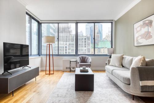 Midtown 1BR w DM Elevator Gym nr Times Sq NYC 799 — 4-Star Luxury Hotel in New York City, United States