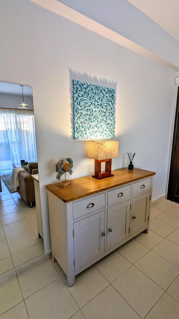 Stylish Garden Apartment at Paphos Harbour