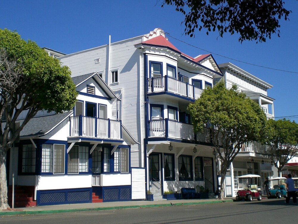 Hermosa Hotel - featured photo