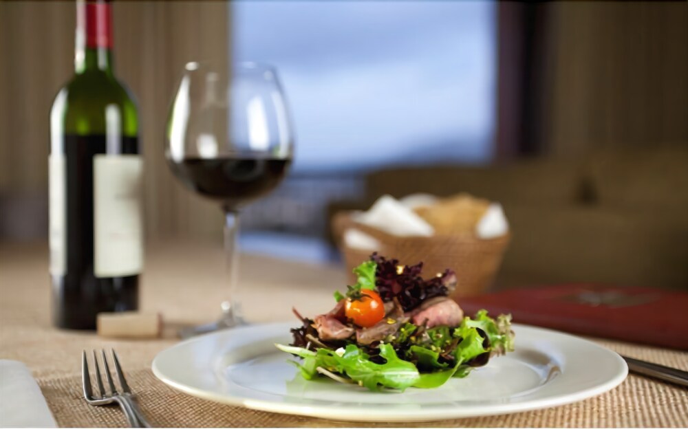 Room Service - Dining