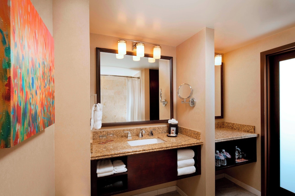 Sheraton Albuquerque Uptown - photo 14