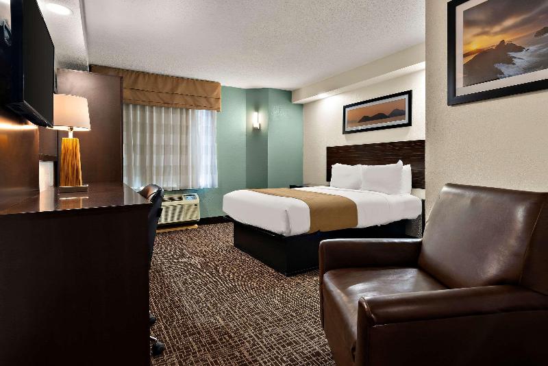 Quality Inn Memphis Northeast Near I 40 - photo 18