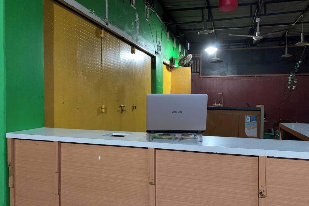 Hotel O Nur Homestay Syariah — hotel near Sultan Hasanuddin International Airport