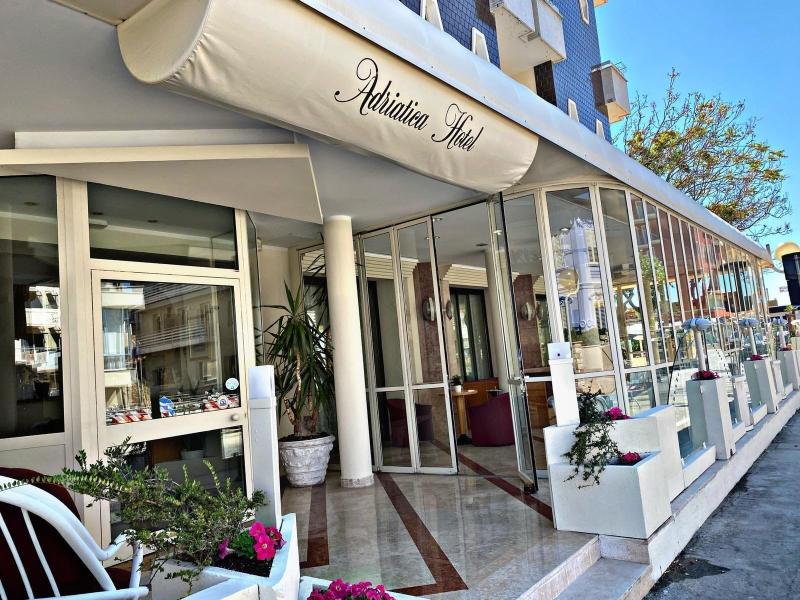 Hotel Adriatica — Rimini
