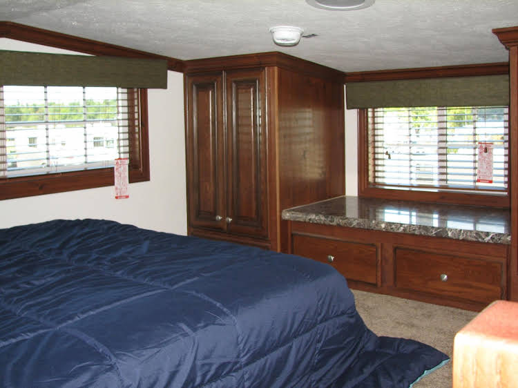 Swan Bay Resort 1000 Islands Premier RV Park & Marina - photo 14