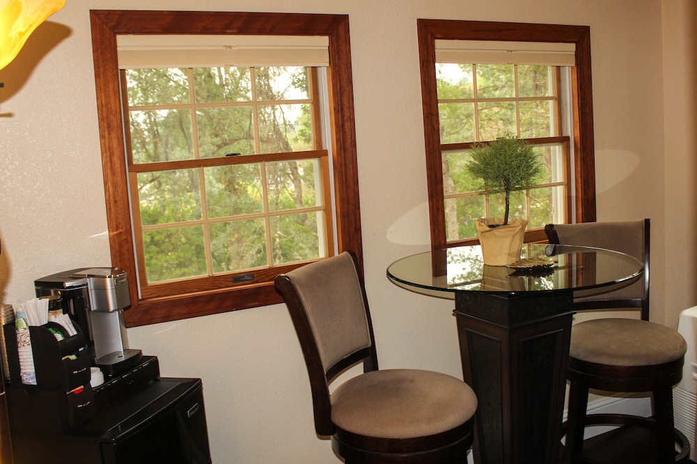 Hope Inn Redding - photo 10