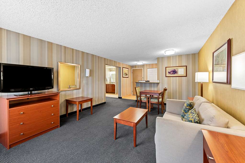 Best Western Cascadia Inn - photo 23