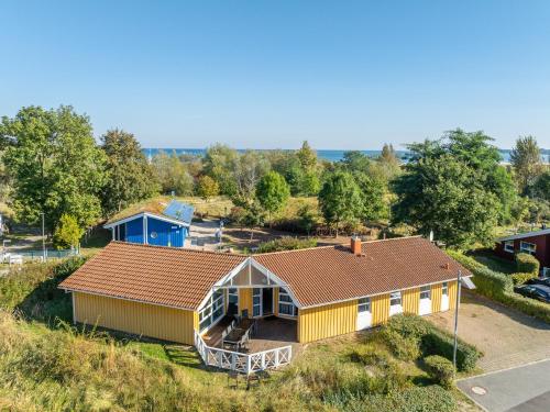 Strandblick Dorf 1 Ferienhaus 05 — Luebeck