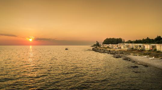 Aminess Planet Camping Maravea Pitches — 4-Star Luxury Hotel in Novigrad, Croatia