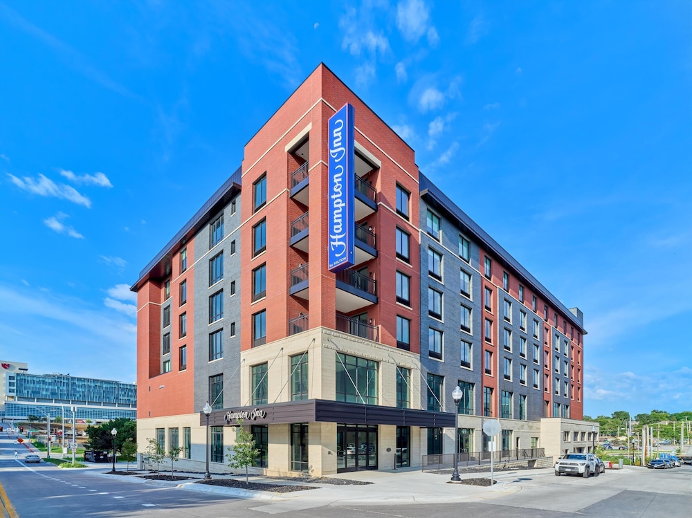 Hampton Inn By Hilton Omaha Un Medical Center Area — Omaha