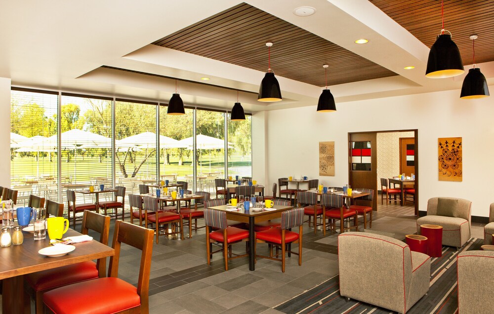 Four Points By Sheraton At Phoenix Mesa Gateway Airport - photo 13