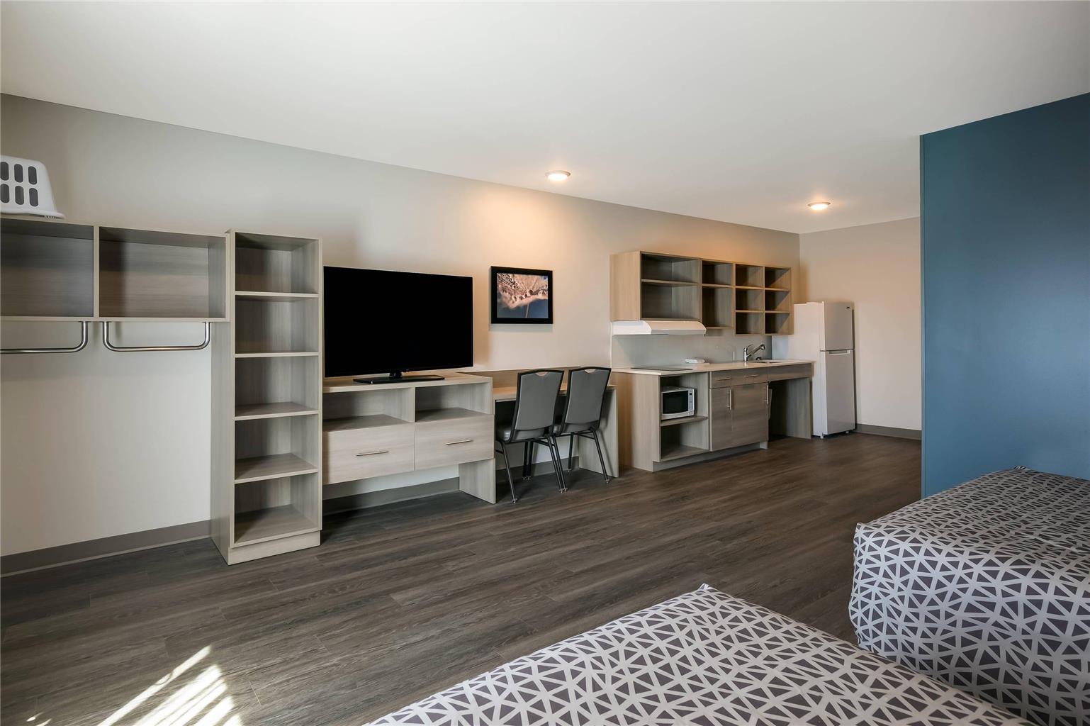 WoodSpring Suites Knoxville West - photo 9